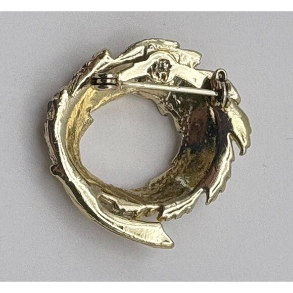 Vintage Circular Gold Tone Leaf Brooch Pin with Aurora Borealis Rhinestones - Picture 3 of 6